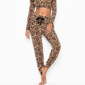 Victoria's Secret Cozy Leopard Joggers